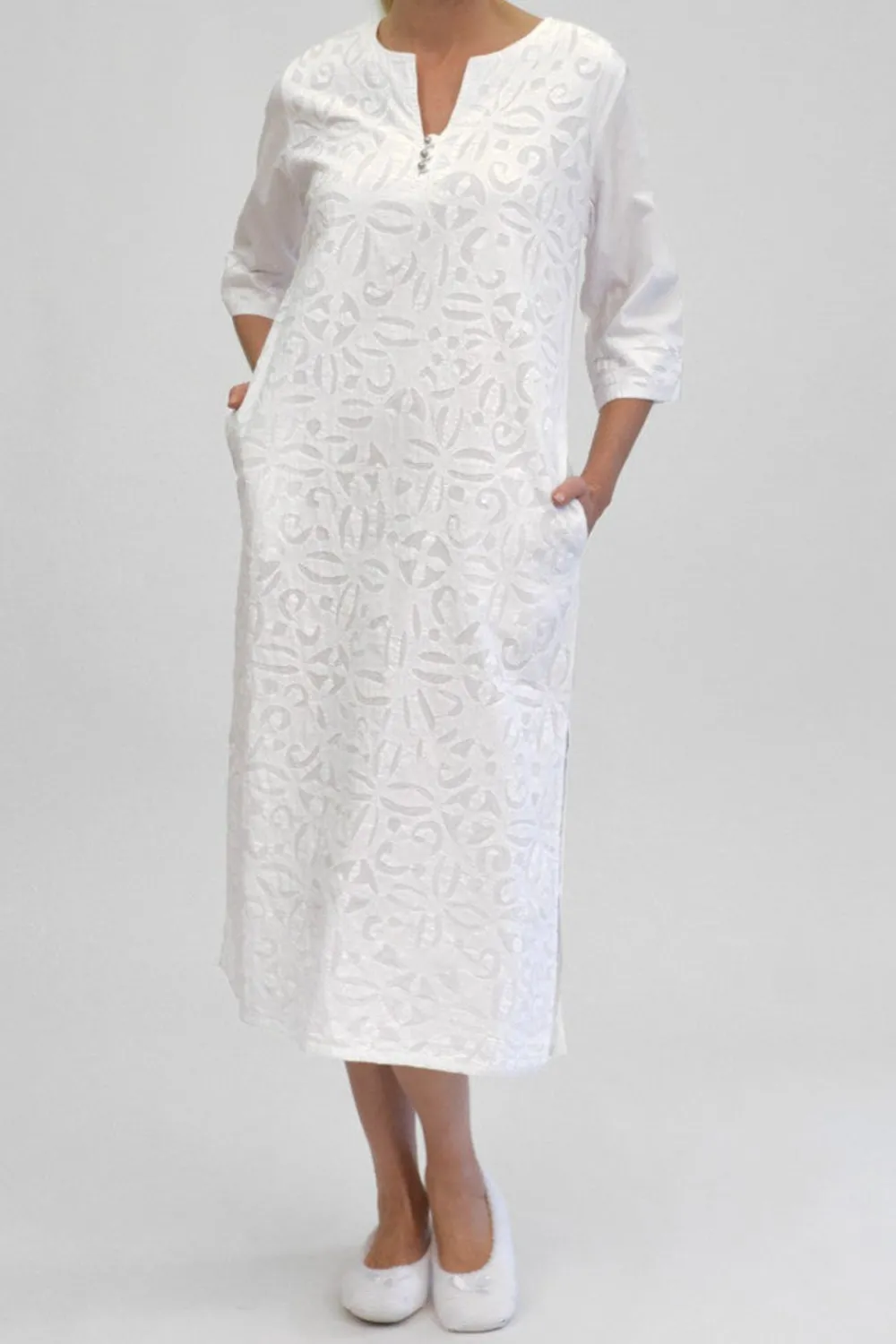 La Cera™ Caftan Con Apliques Y Mangas Acampanadas La Cera
