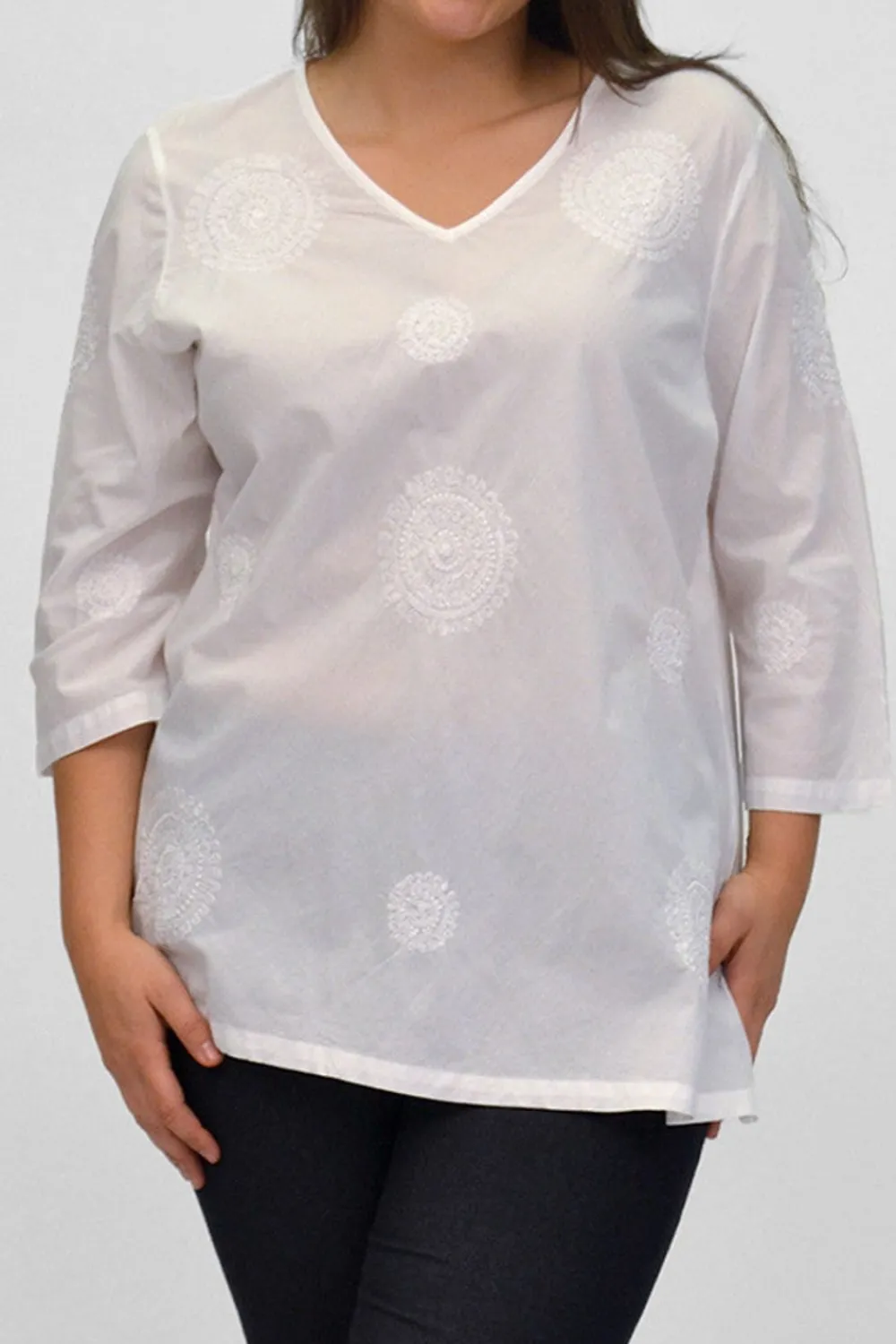 La Cera™ La Cera Camisa Casual Con Cuello En V Bordada Blanca Talla Grande