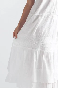 La Cera™ Vestido Escalonado De Manga Corta A Capas Con Bordado De La Cera